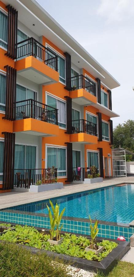 Long N Joy Samui Apartment Chaweng  Exterior photo